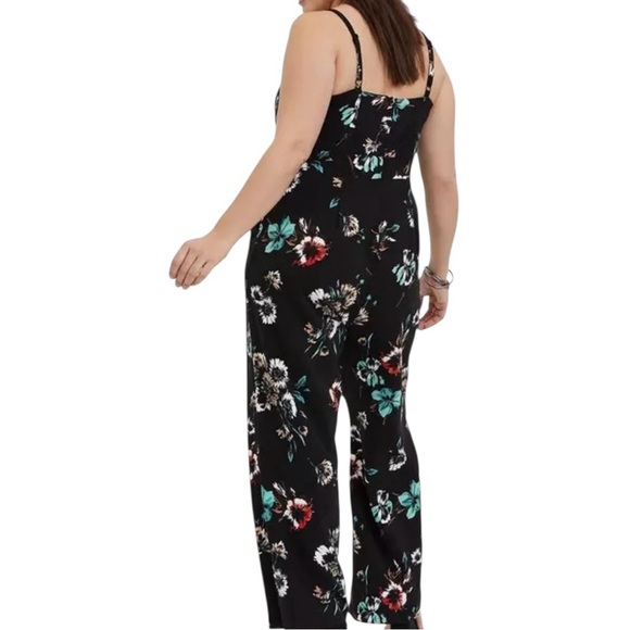 Torrid Black Floral Wide Leg Jumpsuit Size 18 NWT - Picture 4 of 8